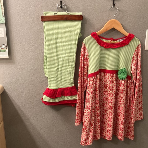 Tara Collection 2pc set, size 12 - Picture 5 of 6